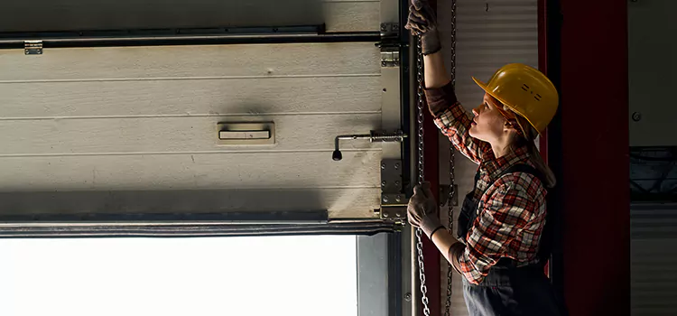 Addressing Common Garage Door Stoppage Issues in Rosenberg, TX